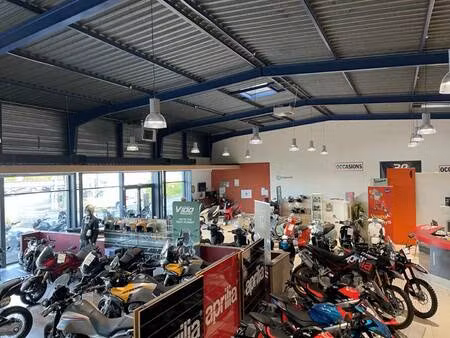 local commercial à louer