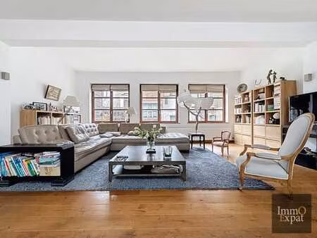 rue de la senne- penthouse 2 chambres et terrasse