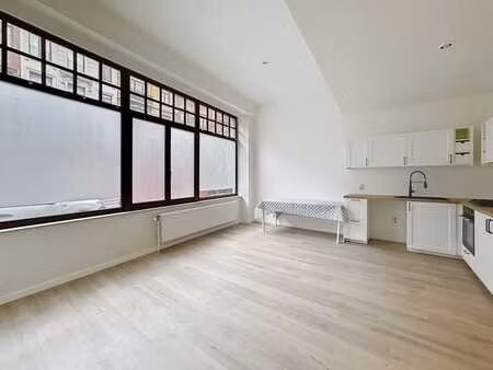 mignon petit appartement proche de flagey