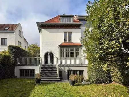 vert chasseur - charmante maison 5 chambres