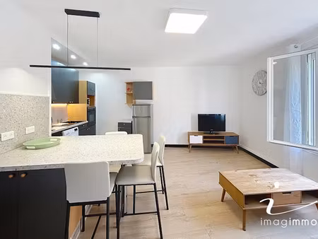 location meublée appartement 2 pièces 46 m² à frontignan (34110)  715 €