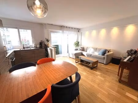 location appartement 2 pièces 53 m² à paris 17 (75017)