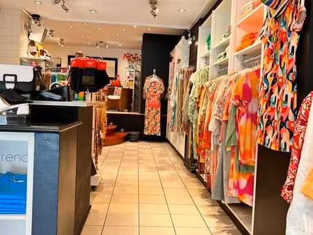 rez-de-chaussée commercial