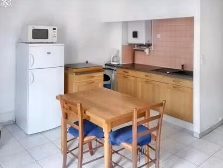 location appartement 2 pièces 32 m² à saint-valery-en-caux (76460)