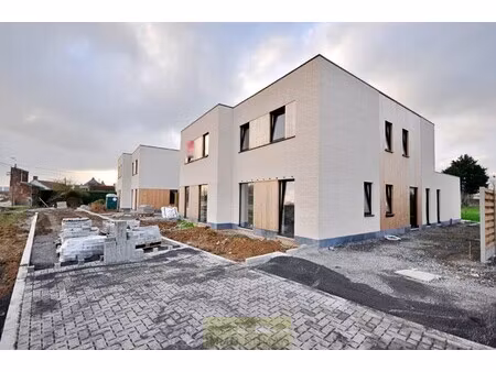 huis te koop in avelgem met 3 slaapkamers