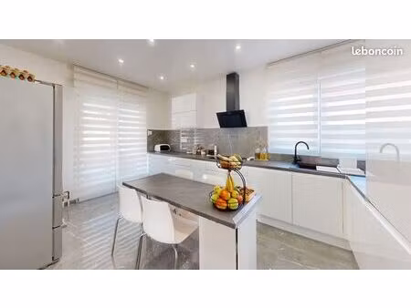 propriété 7 pièces 170 m²