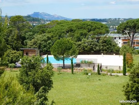 appartement 3 pièces avec terrasses et garage – fréjus