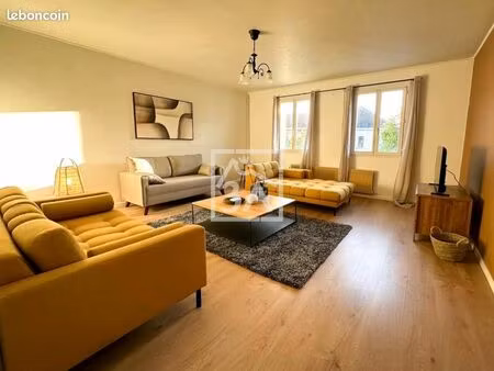 immeuble 5 pièces 164 m²