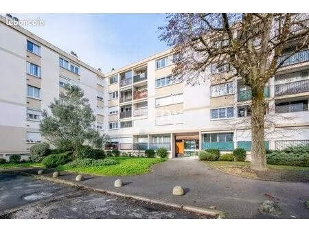 appartement 4 pièces 70 m²