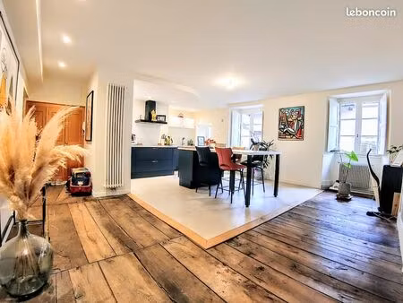 appartement 5 pièces 130 m²