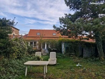 maison 7 pièces 200 m²