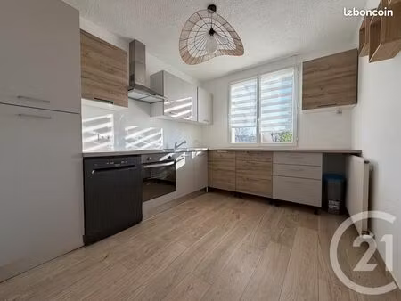 maison 3 pièces 60 m²