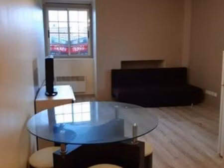 studio 1 pièce 24 m²