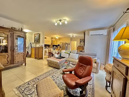 vente appartement 3 pièces 89 m² à le puy-sainte-réparade (13610)  346 500 €