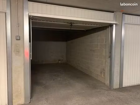 garage / box a louer