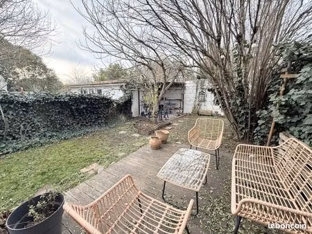 appartement 2 pièces 77 m²