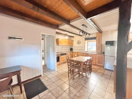 maison 6 pièces 84 m²