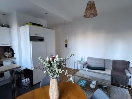 appartement t2 – 39 m2 (rénové)  quartier bécon  courbevoie