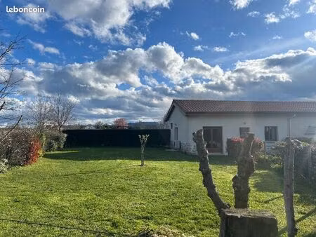 rdj t3 à 3 minutes du centre