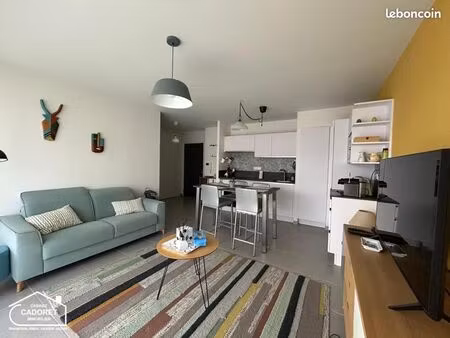 appartement 3 pièces 60 m²