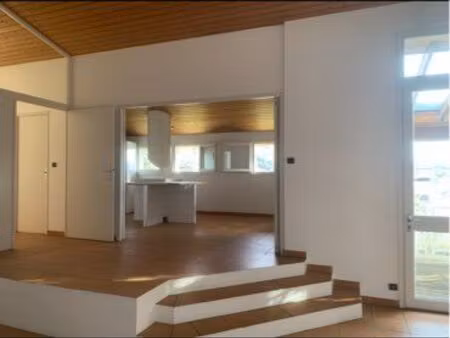 villa d’architecte au cœur du village