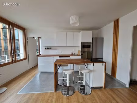 f5 neuf 92 m2 entièrement meublé. proche station . sans frais d'agence