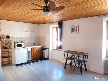 studio meublé en centre ville de l isle sur la sorgue