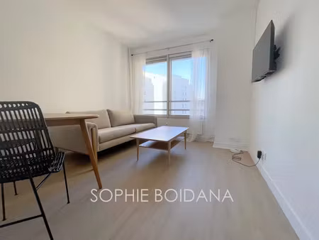 vente appartement 2 pièces 32.24 m² à neuilly-sur-seine (92200)  450 000 €
