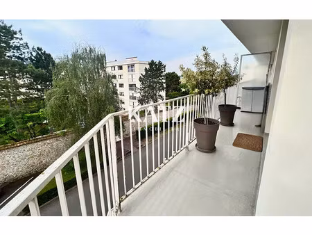 vente appartement 4 pièces 82.38 m² à versailles (78000)  470 000 €