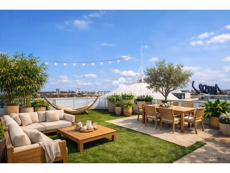 metz - duplex de 117m² avec rooftop et sa vue panoramique sur la ville