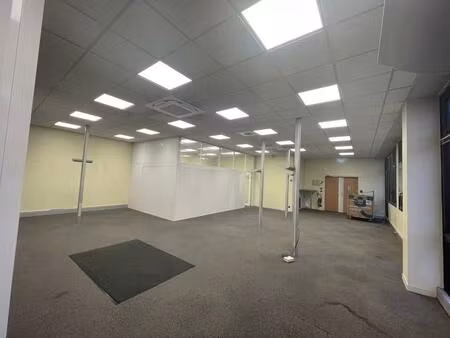 location bureau arcueil 94110