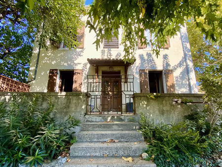 centre orange - maison bourgeoise 145m2 avec piscine