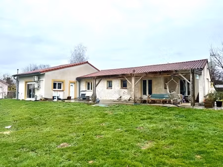 proche de pamiers : villa de plain pied de type 5 a vendre