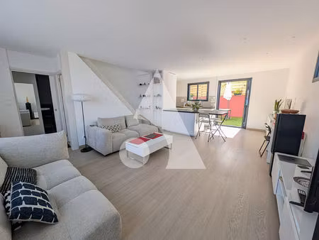 maison contemporaine éco-performante à deux pas de la gare