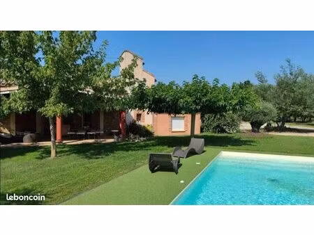 maison 4 pièces 140 m²