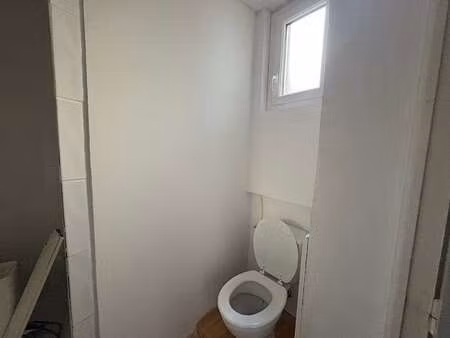 location appartement 2 pièces à caen (14000) : à louer 2 pièces / 25m² caen