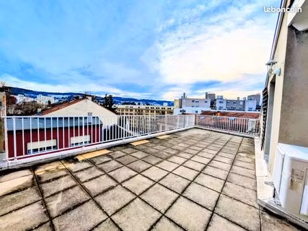 duplex 3 pièces 130 m²