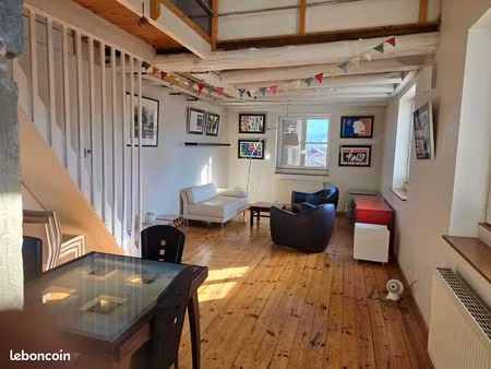 grenoble hyper-centre 4p+c 75 m²  meublé  dernier étage tb vue montagnes