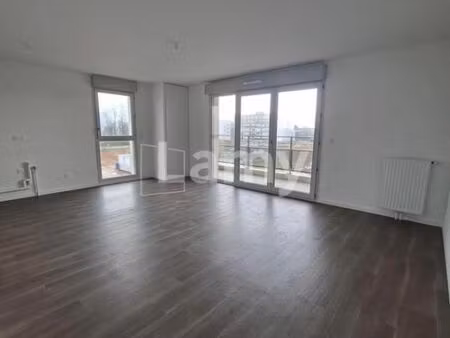 appartement 3 pièces 63 m²