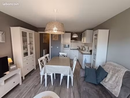 appartement 2 chambres camiers