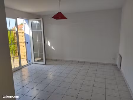 à louer - maison t2 avec jardin