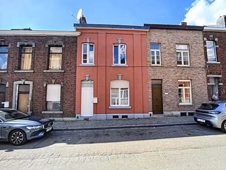 maison 4 chambres avec cour (liege burenville rue calme)