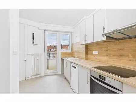 location appartement  82 m² t-3 à strasbourg  1 290 €