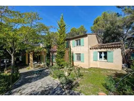 maison de luxe à vendre à aix-en-provence : 1 470 000 € | 220m²