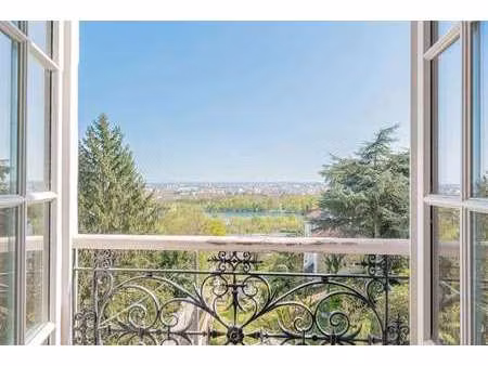 maison de luxe à vendre à caluire-et-cuire : 1 800 000 € | 426m²