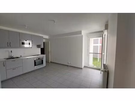 location appartement 2 pièces 40 m² à vigneux-sur-seine (91270)