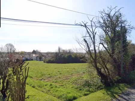 vente terrain 330 m² à le gua (17600)  48 000 €