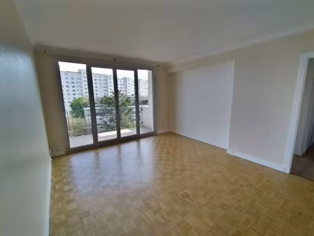 location appartement 3 pièces 63 m² à saint-cloud (92210)