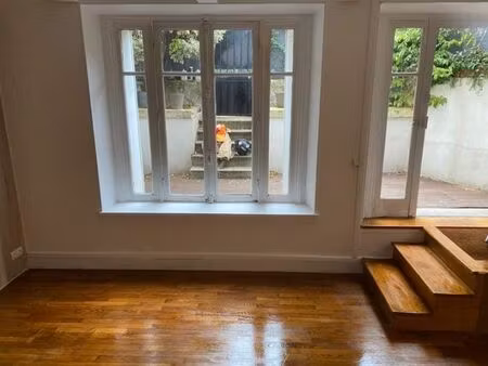 location appartement 1 pièce 30 m² à saint-mandé (94160)