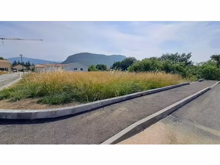 vente terrain 402 m² à laragne-montéglin (05300)  63 000 €